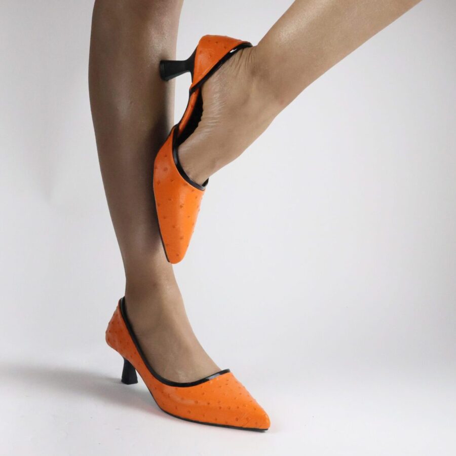 Turuncu Noktalı kumaş yan açık şeritli parlak ince kısa topuklu abiye davet ayakkabısı